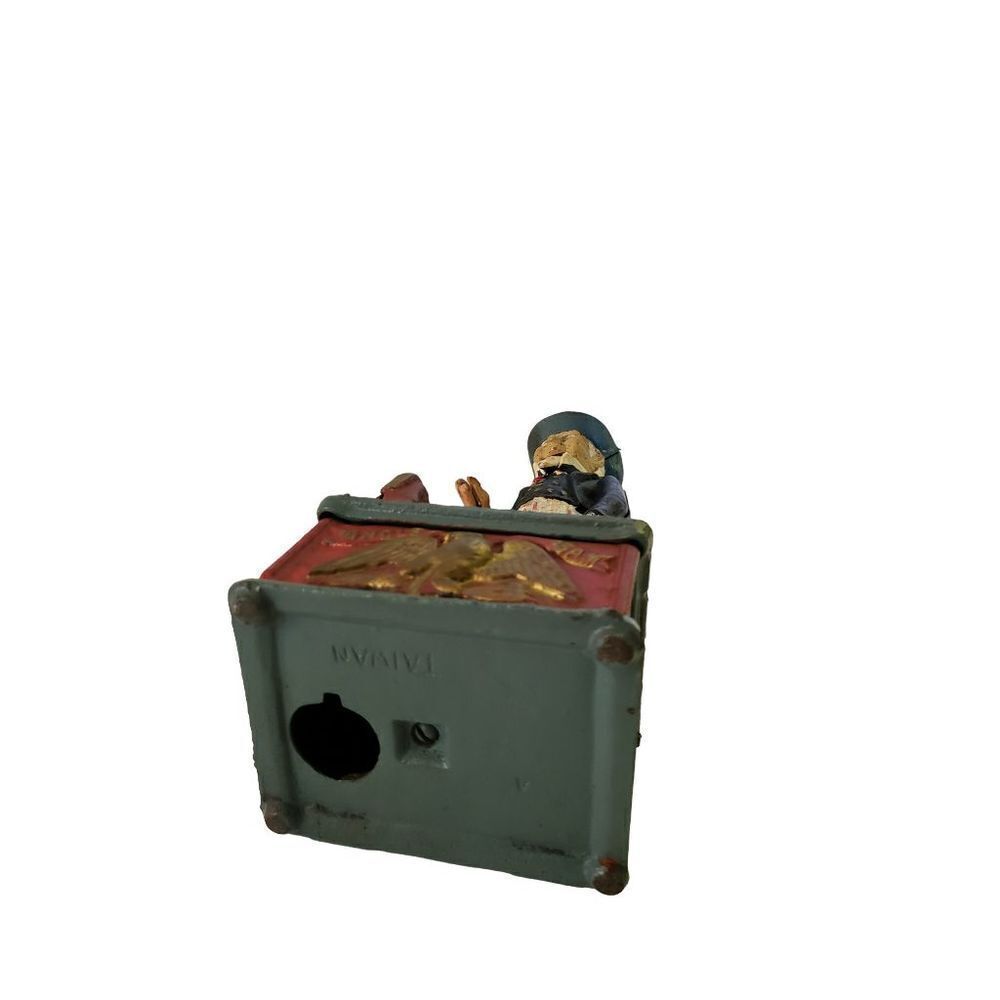 Cast Iron Coin Bank - Picture 6 of 7